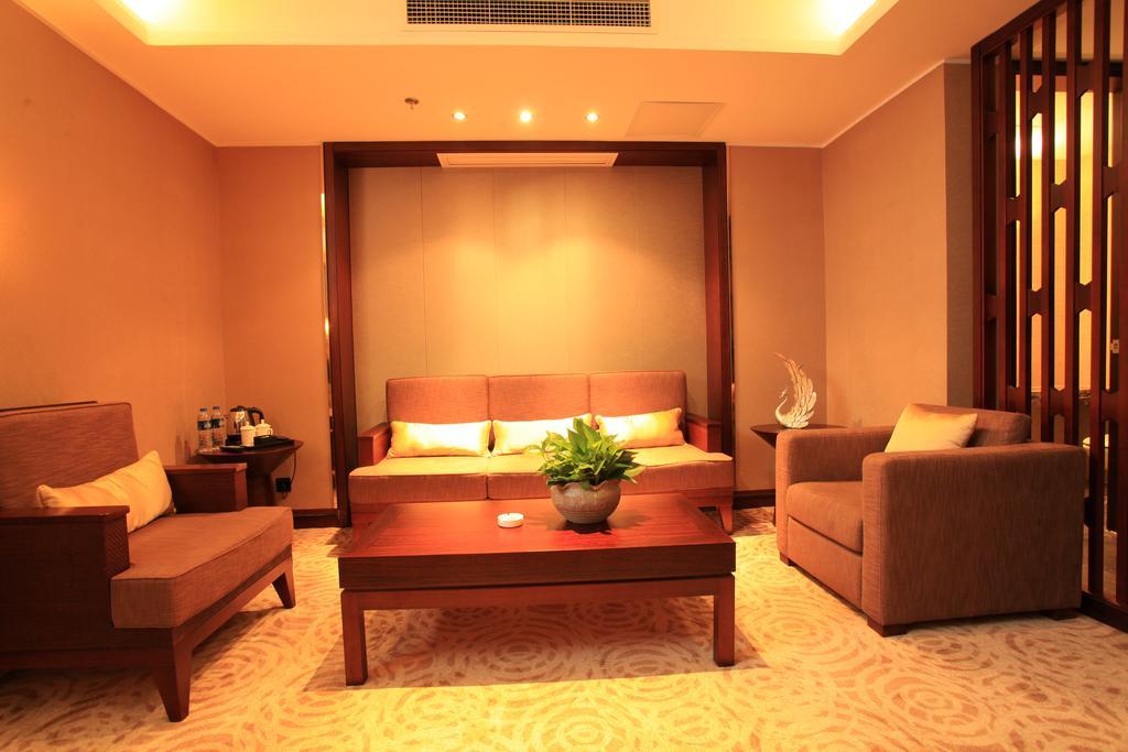 Wuxi America'S Best Jinting International Hotel Esterno foto